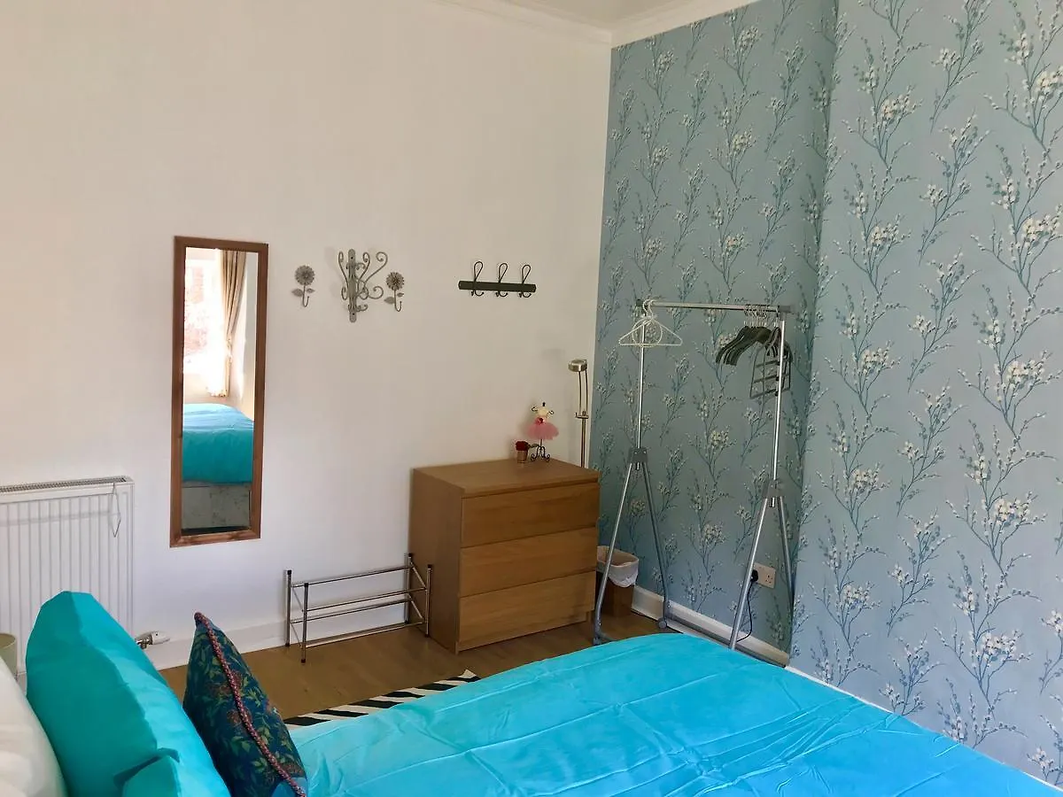 233 Leith Apartment Edimburgo 0*,  Reino Unido
